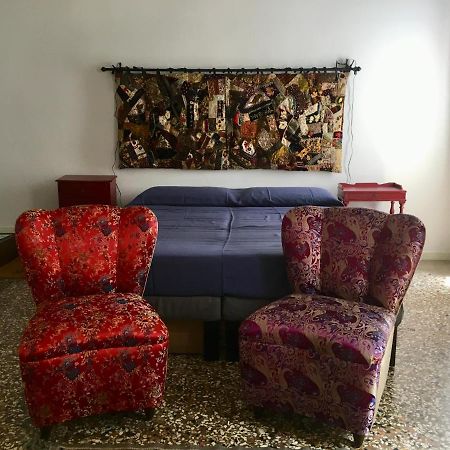 Residenza Emilia Apartment Veneţia Exterior foto